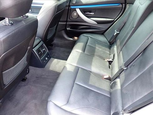 Used 2015 BMW 335i Gran Turismo xDrive w/ Technology Package AWD/4WD image 8