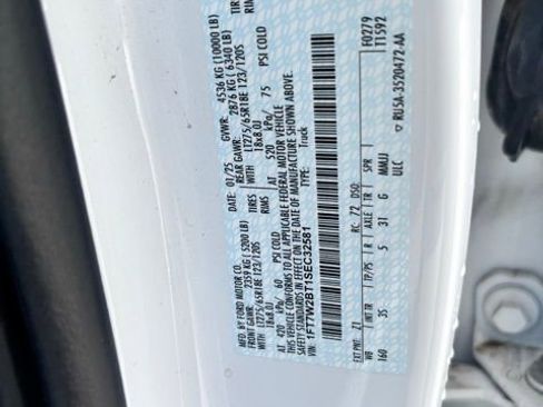 Used 2025 Ford F250 XLT image 14