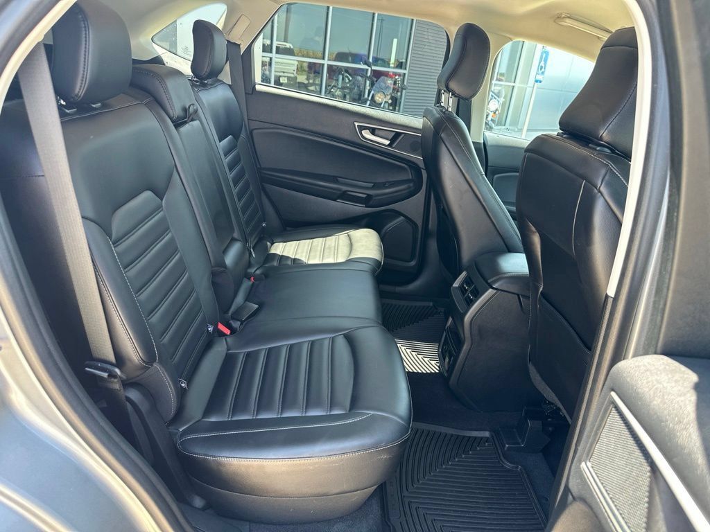 Used 2024 Ford Edge SEL w/ Convenience Package AWD/4WD image 29