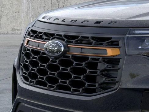 New 2026 Ford Explorer Tremor image 17