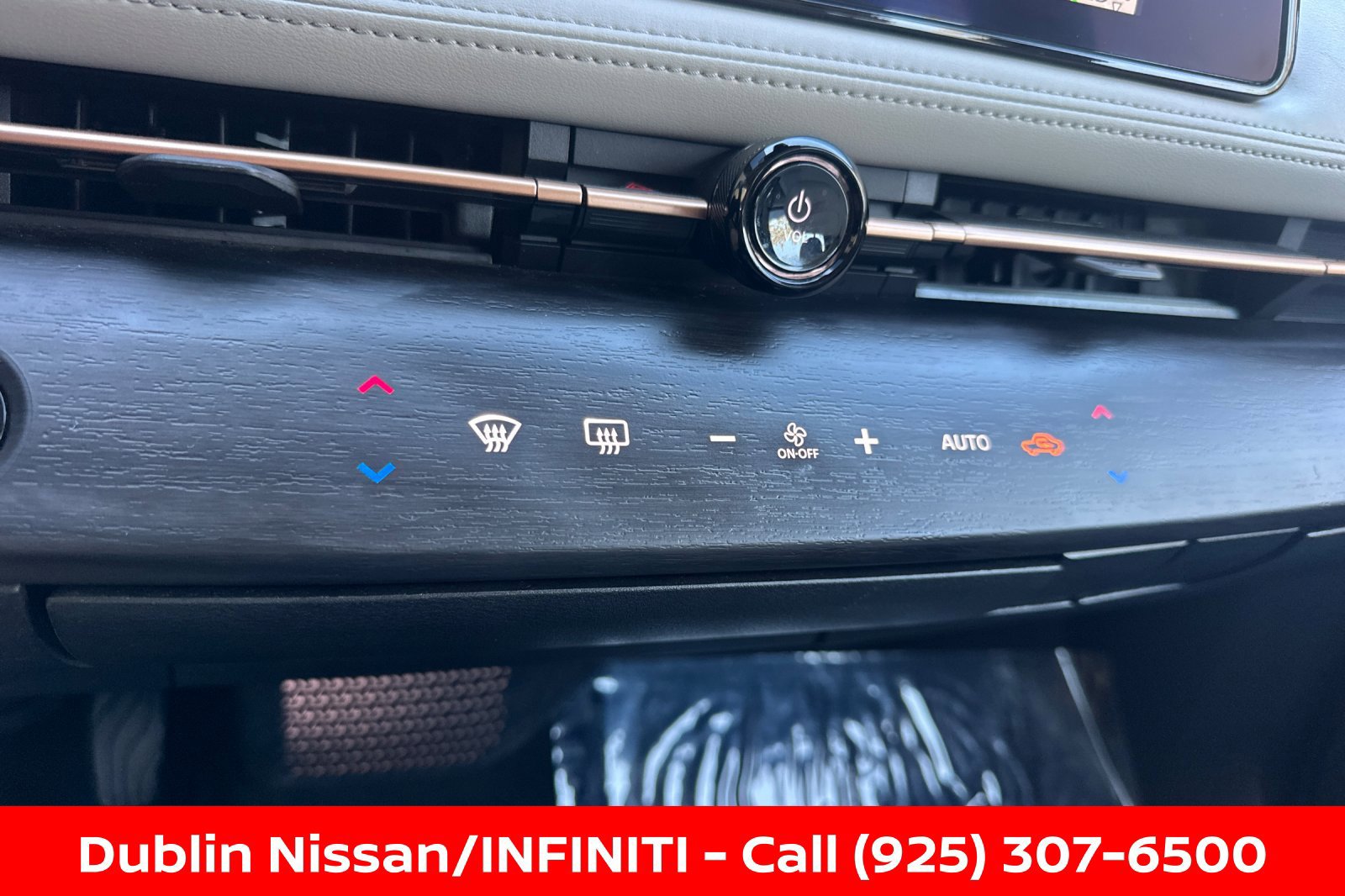 Certified 2023 Nissan Ariya FWD image 28