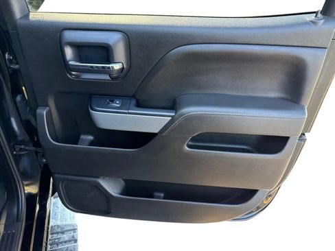 Used 2019 Chevrolet Silverado 2500 LT w/ Midnight Edition AWD/4WD image 28