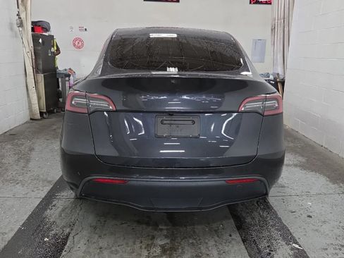 Used 2025 Tesla Model Y Long Range AWD/4WD image 5