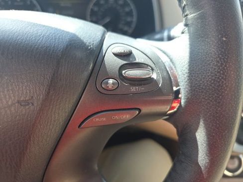 Used 2019 Nissan Murano SL w/ SL Technology Package FWD image 17