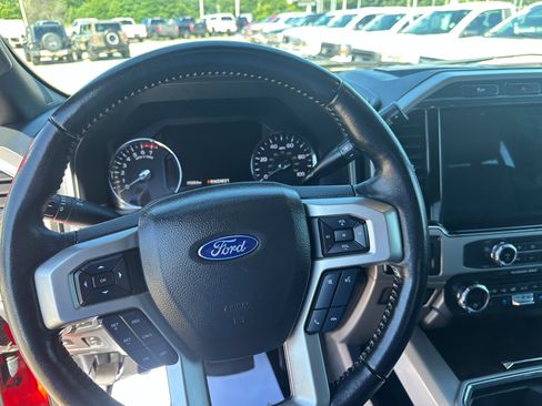 Used 2022 Ford F250 Lariat w/ Lariat Ultimate Package AWD/4WD image 15