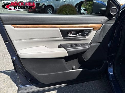 Used 2022 Honda CR-V Touring image 13