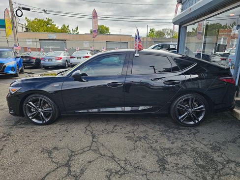 Used 2023 Acura Integra A-Spec image 2