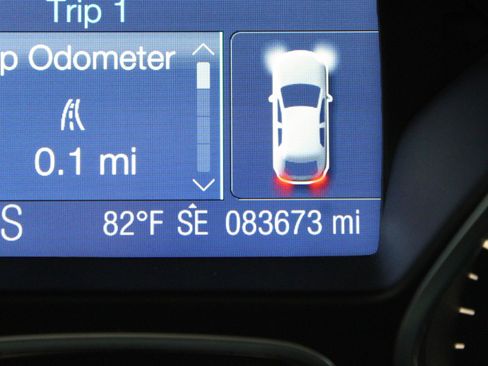 Used 2012 Ford Focus SE FWD image 22