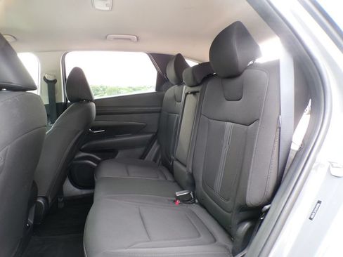 Certified 2025 Hyundai Tucson SEL AWD/4WD image 15