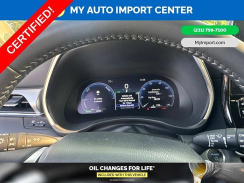 Certified 2025 Toyota Highlander Platinum AWD/4WD image 19