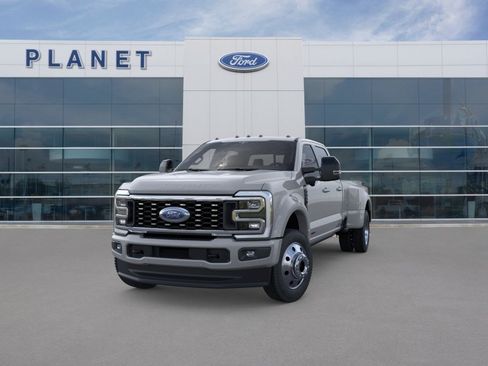 New 2026 Ford F450 Platinum AWD/4WD image 2