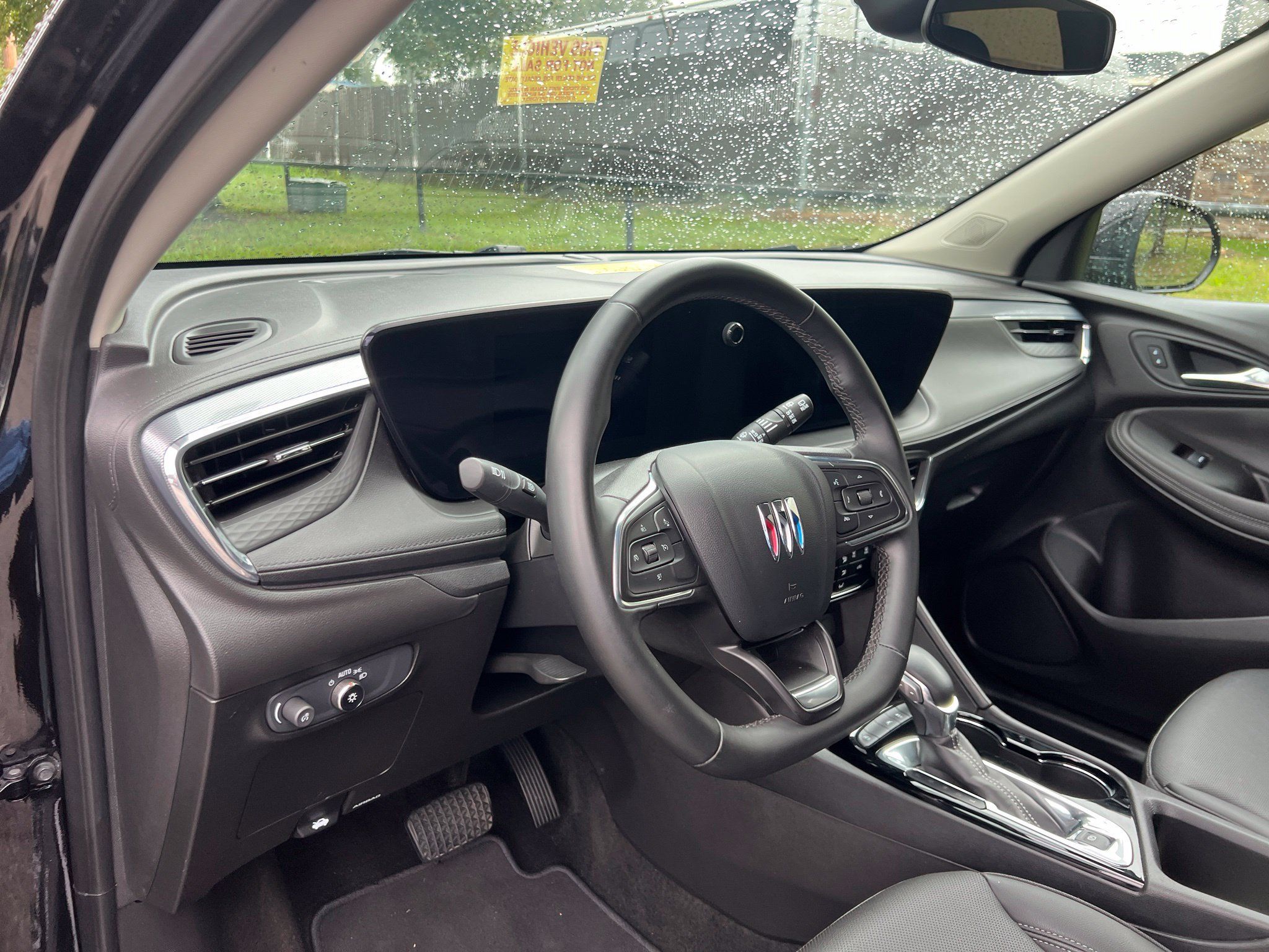 Used 2024 Buick Encore GX Sport Touring FWD image 11