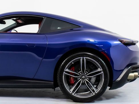 Certified 2022 Ferrari Roma image 26