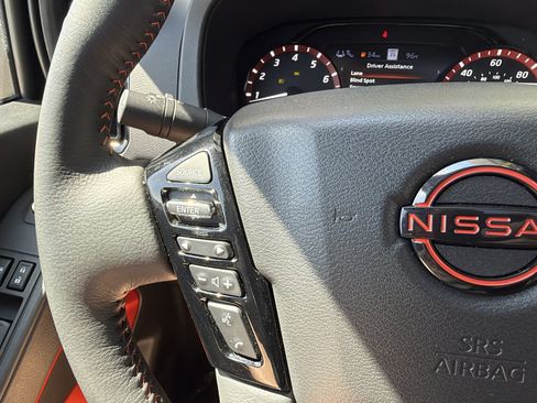 Used 2025 Nissan Frontier PRO-4X w/ Pro Premium Package AWD/4WD image 28