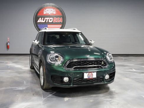 Used 2019 MINI Cooper Countryman SE w/ Driver Assistance Package image 1