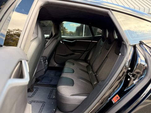 Used 2016 Tesla Model S 75 image 18