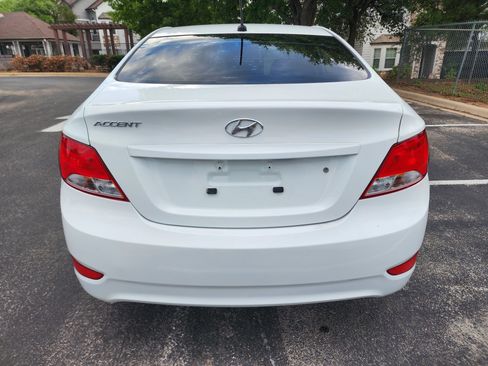 Used 2017 Hyundai Accent SE image 6