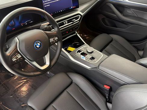 Certified 2024 BMW i4 eDrive35 w/ Convenience Package RWD image 4