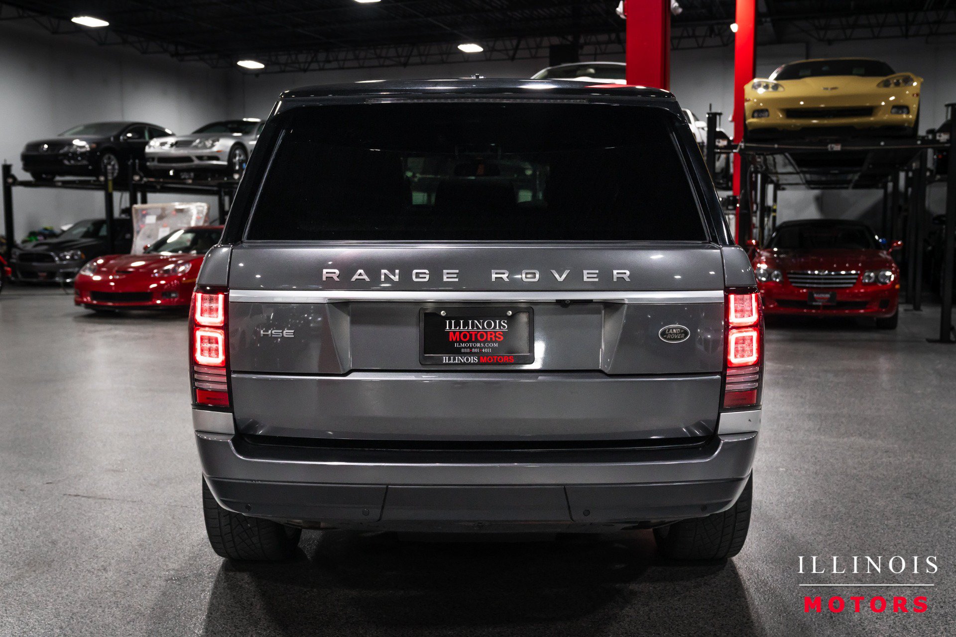 Used 2015 Land Rover Range Rover HSE AWD/4WD image 4
