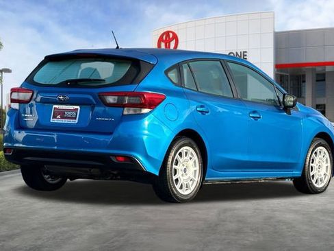 Used 2023 Subaru Impreza 2.0i image 4