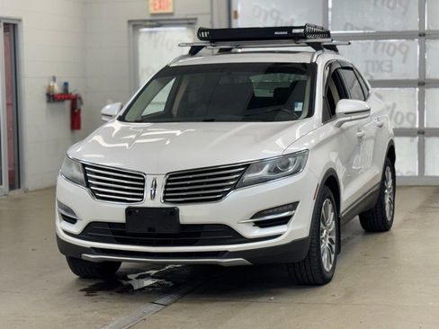 Used 2017 Lincoln MKC Reserve image 3