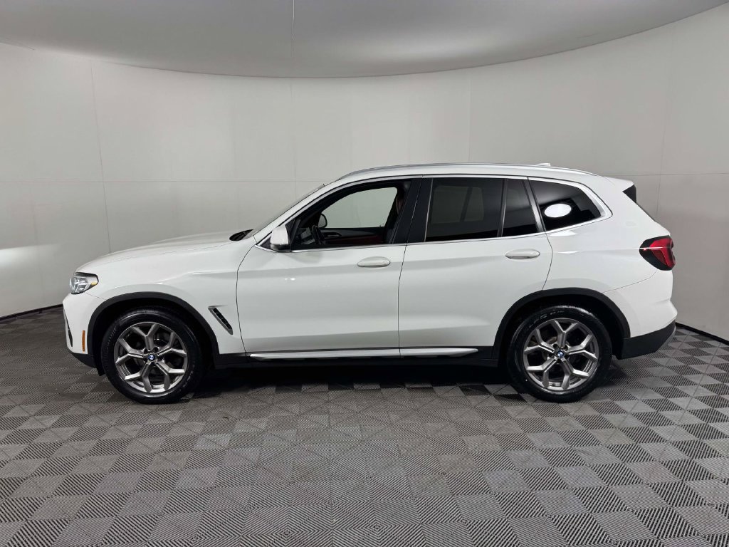 Used 2022 BMW X3 xDrive30i w/ Convenience Package AWD/4WD image 11