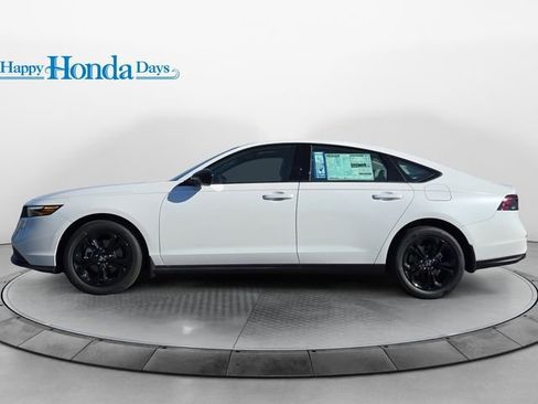 New 2025 Honda Accord SE image 10