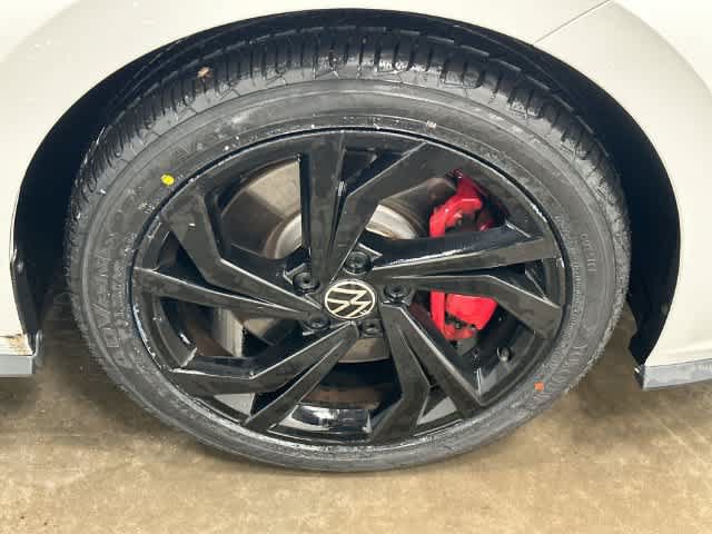 Used 2024 Volkswagen Jetta GLI Autobahn FWD image 5