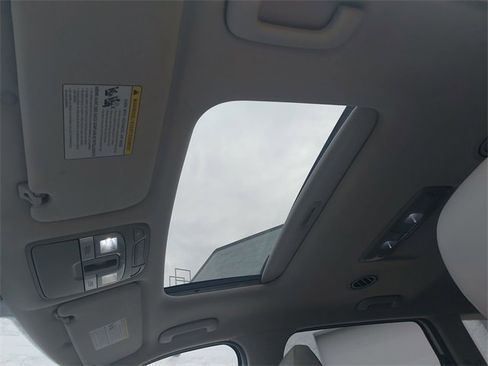 Used 2020 Kia Telluride S image 29