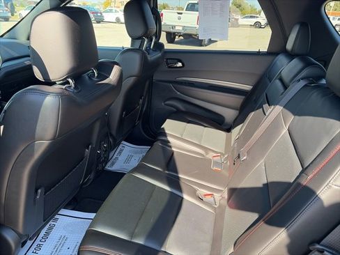 Used 2024 Dodge Durango GT image 11
