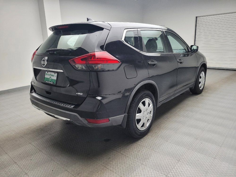 Used 2017 Nissan Rogue S AWD/4WD image 9