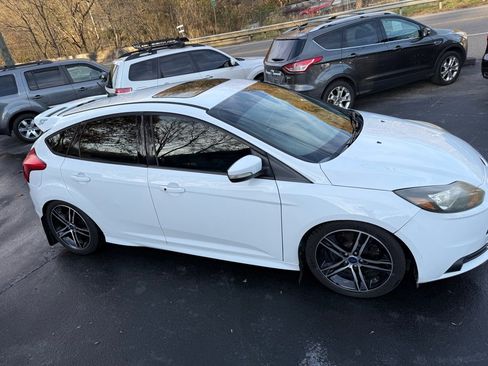 Used 2014 Ford Focus ST image 20