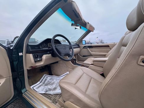 Used 1995 Mercedes-Benz E 320 Convertible image 14