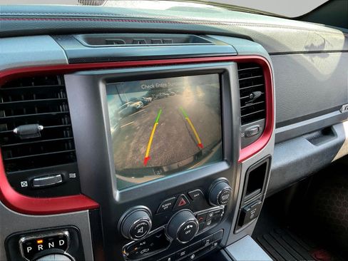 Used 2015 RAM 1500 Rebel AWD/4WD image 15