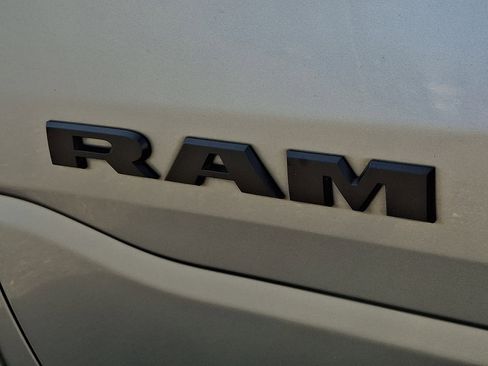 Used 2021 RAM 1500 Limited AWD/4WD image 29