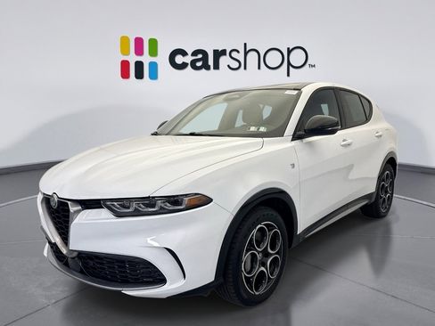 Used 2024 Alfa Romeo Tonale Ti AWD/4WD image 1