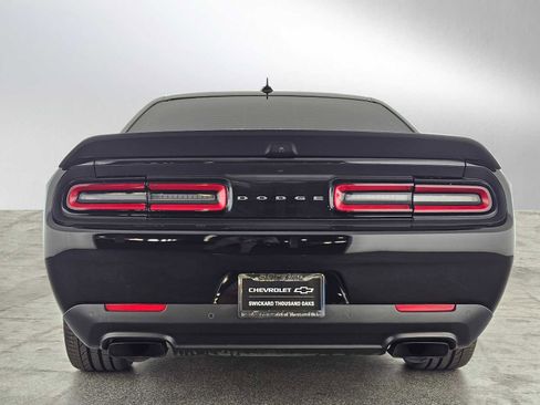 Used 2021 Dodge Challenger SRT Hellcat Redeye image 6