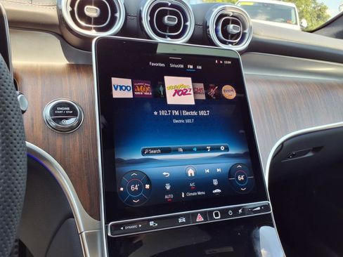 Used 2026 Mercedes-Benz GLC 300 4MATIC image 19