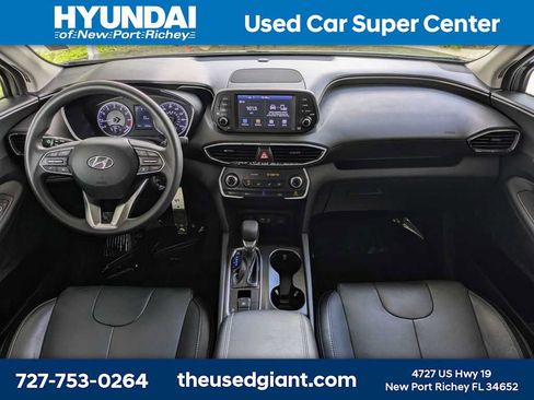 Used 2020 Hyundai Santa Fe SE w/ Cargo Package FWD image 17