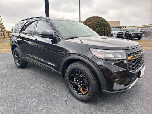 New 2026 Ford Explorer Tremor w/ Tremor Convenience Package image 4