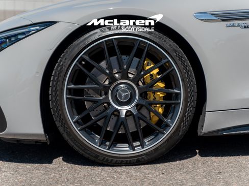 Used 2022 Mercedes-Benz SL 63 AMG 4MATIC image 34