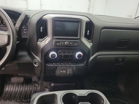 Used 2023 GMC Sierra 1500 Pro w/ Pro Value Package image 17