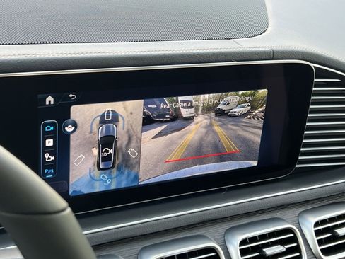 New 2026 Mercedes-Benz GLE 450 4MATIC image 17
