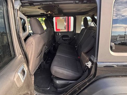 Used 2023 Jeep Wrangler Unlimited AWD/4WD image 8