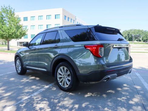 Used 2020 Ford Explorer Limited RWD image 5