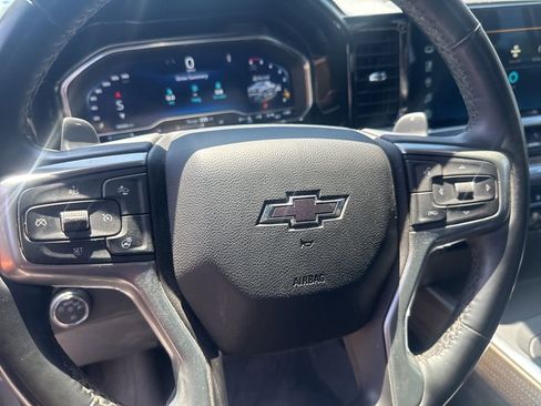 Used 2023 Chevrolet Silverado 1500 RST w/ Redline Edition AWD/4WD image 17