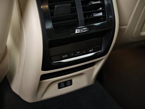 Used 2021 BMW X3 xDrive30e w/ Premium Package image 29