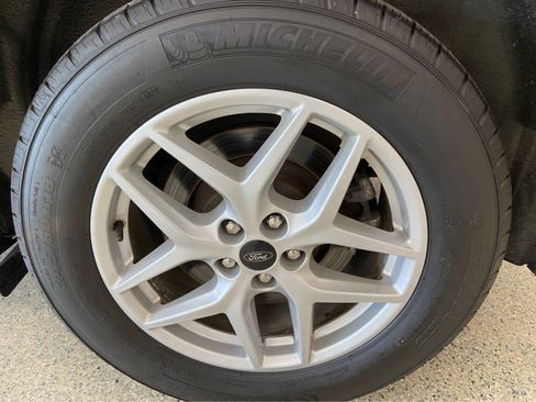 Used 2023 Ford Edge SEL w/ Convenience Package image 14