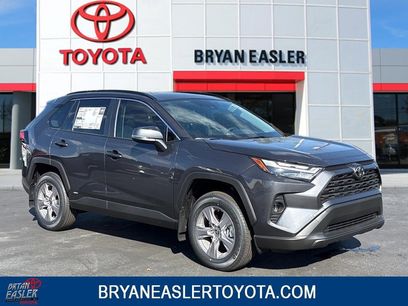 New 2025 Toyota RAV4 XLE