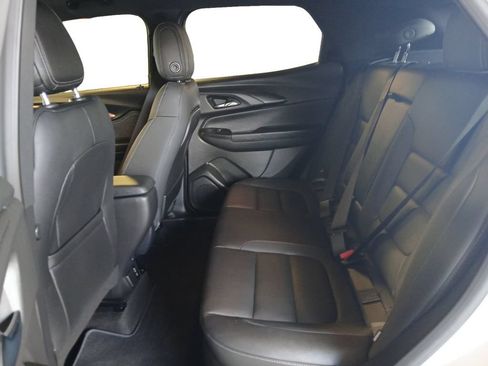 Used 2023 Chevrolet TrailBlazer ACTIV w/ Sun and Liftgate Package FWD image 13
